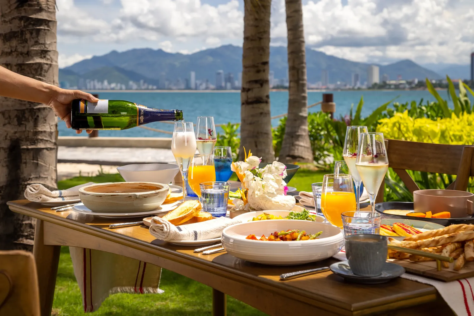Food and Beverage Strategy and Concept Development